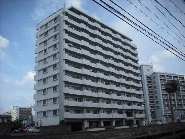 ライオンズマンション小倉駅南の物件外観写真